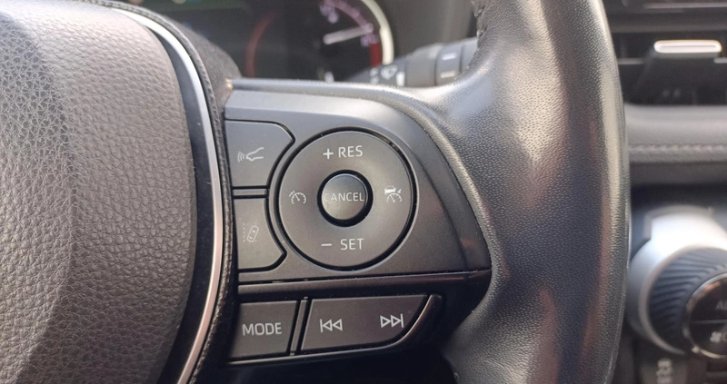Toyota RAV4 cena 117900 przebieg: 77019, rok produkcji 2019 z Kalety małe 254